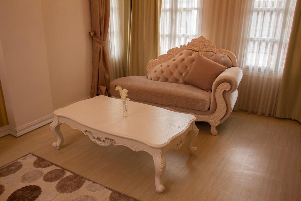 Lavin Suites Hotel Antalya Room photo